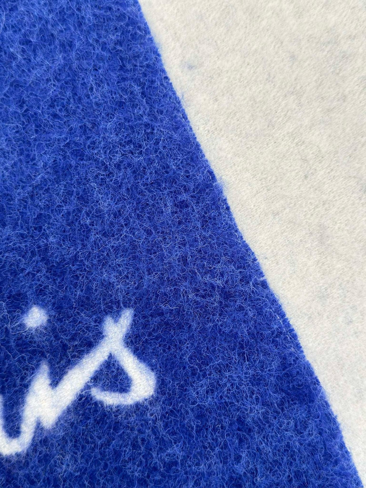 LV SCARF