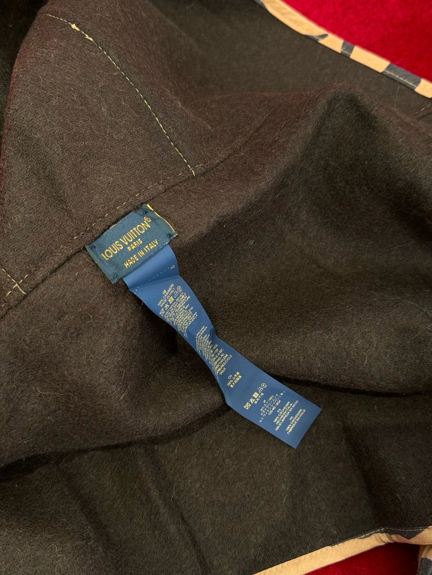 LV SCARF