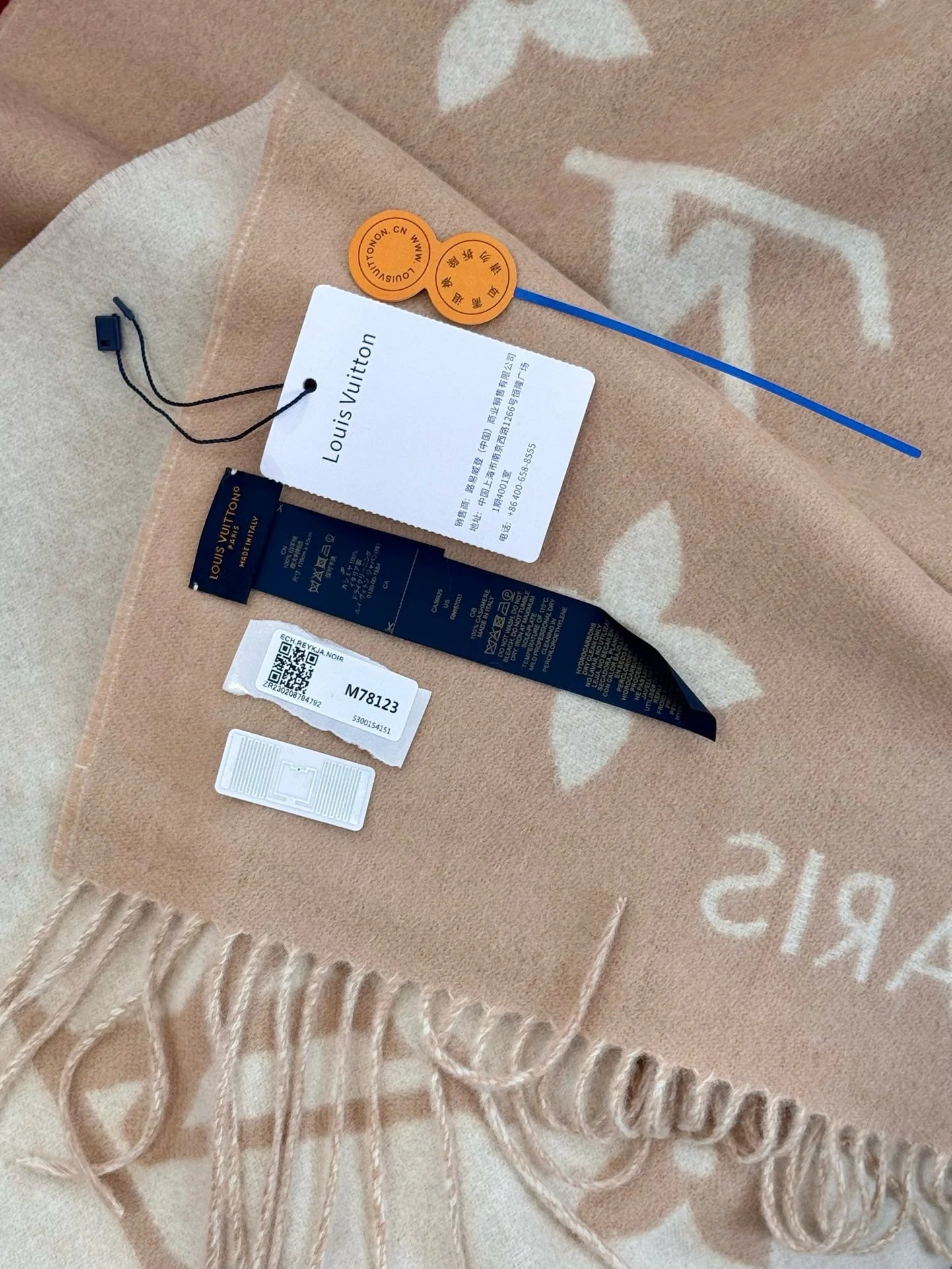 LV SCARF