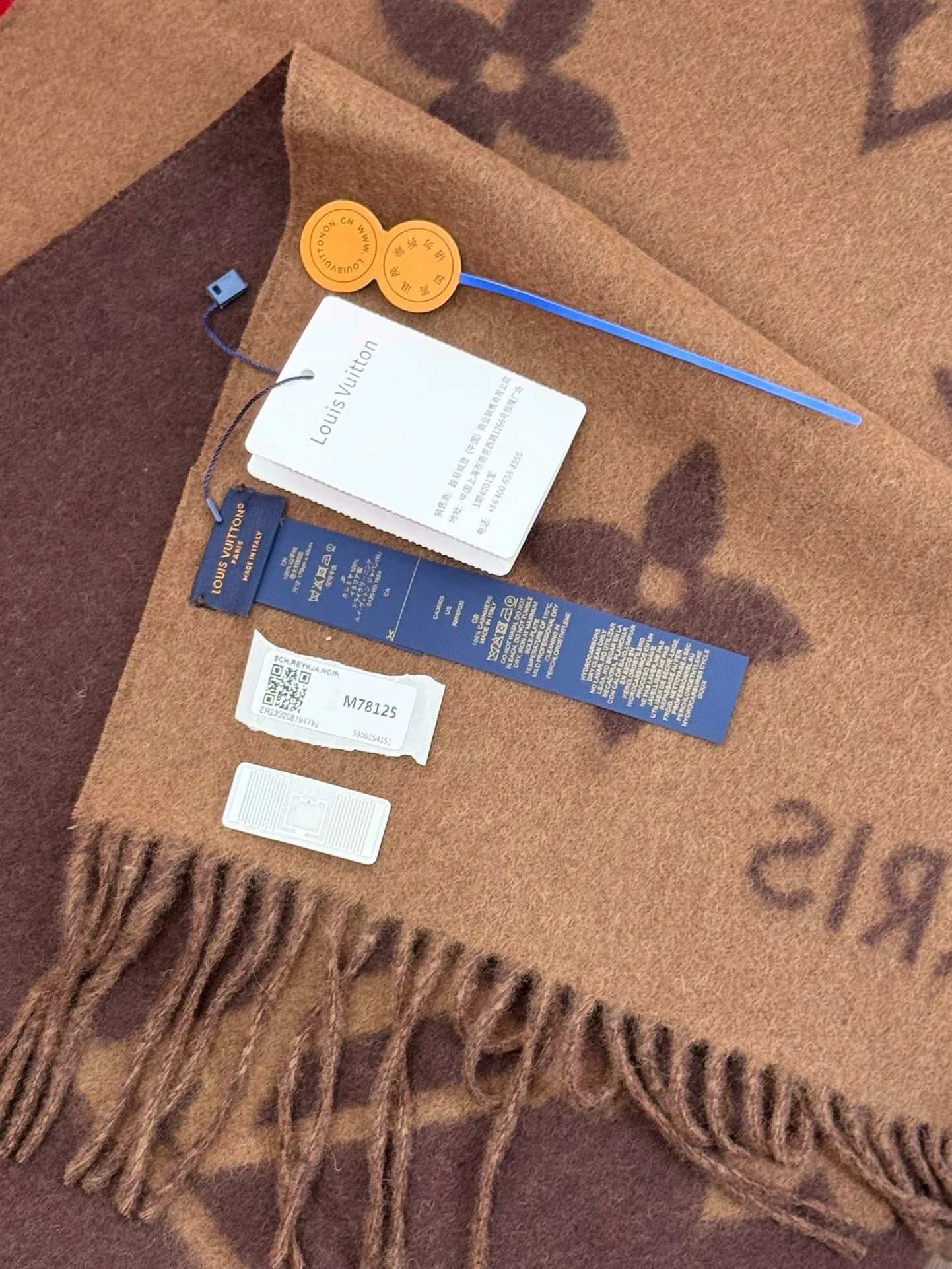 LV SCARF