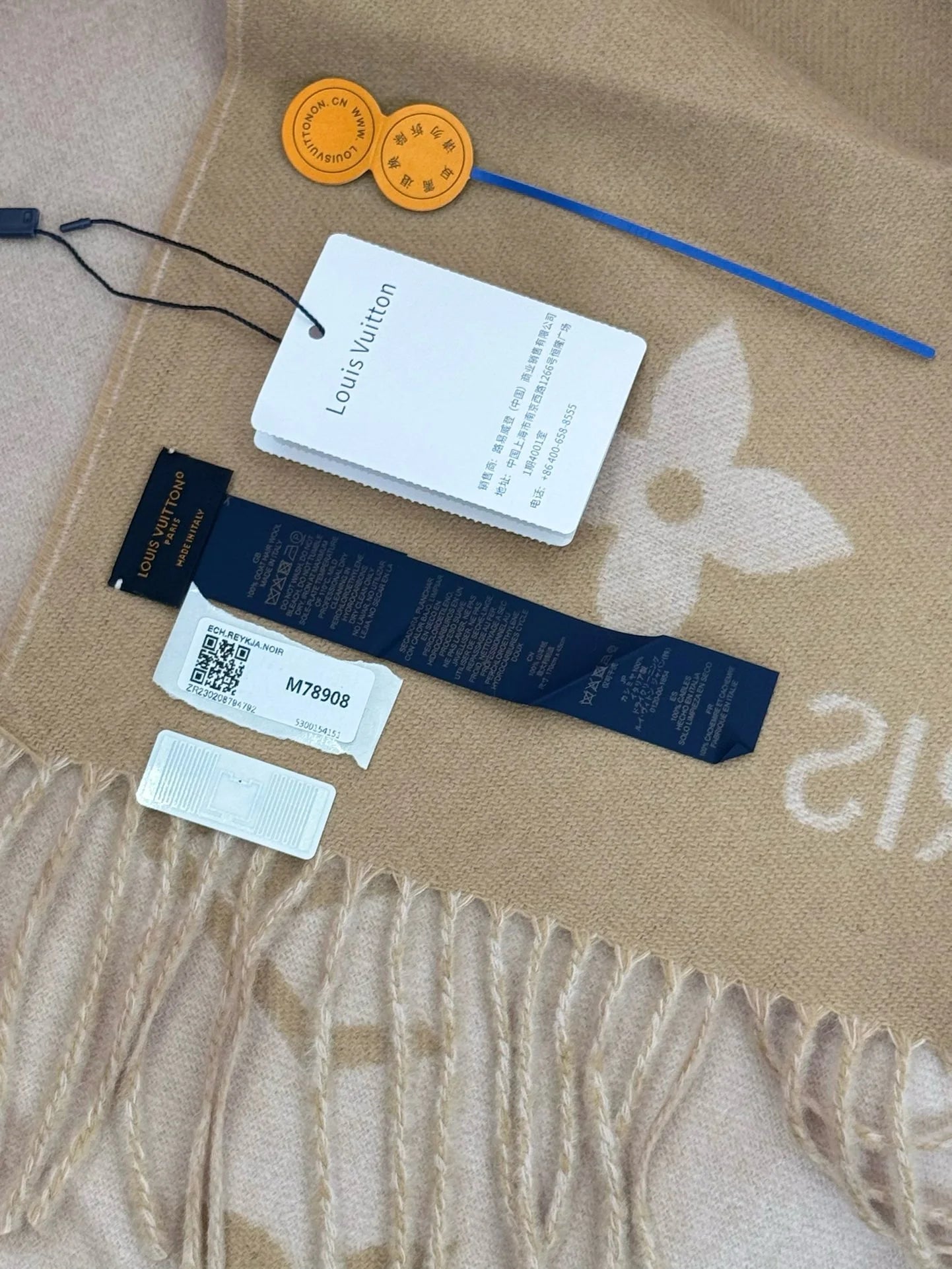 LV SCARF