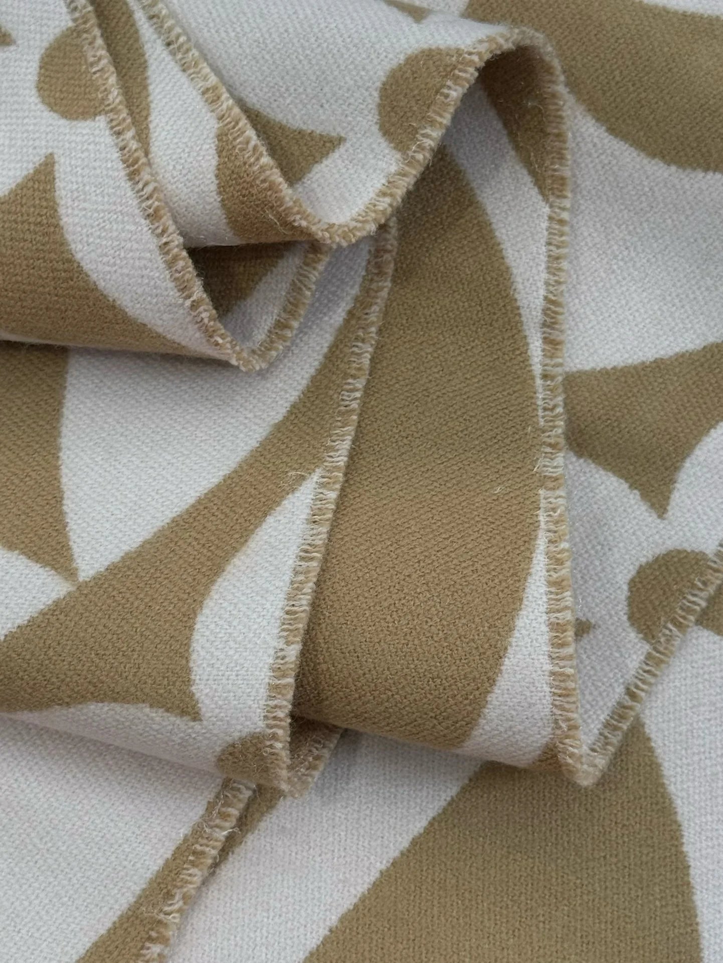 LV SCARF