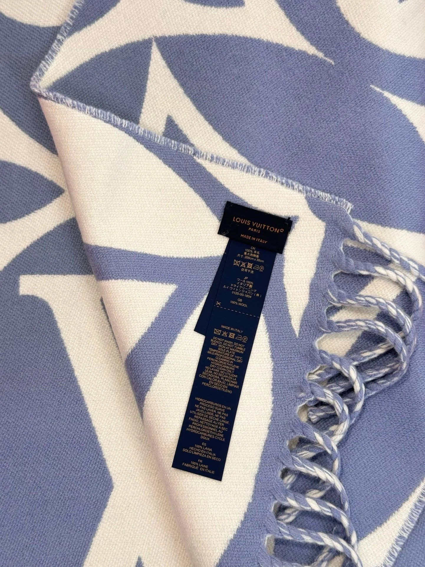 LV SCARF