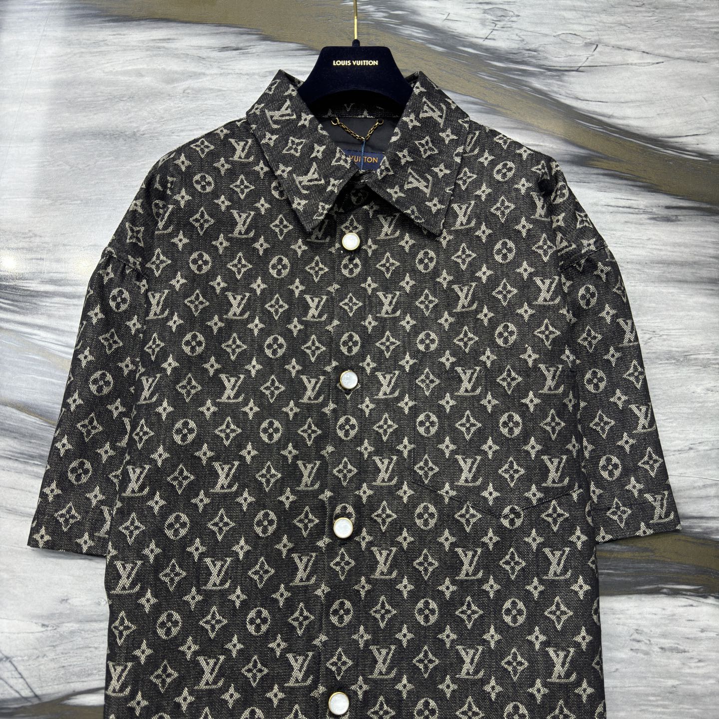 LV SHIRT