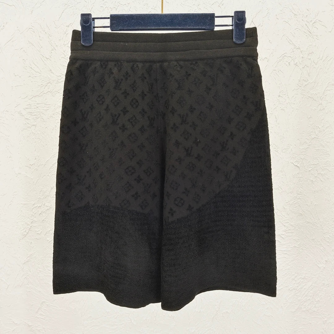 LV SHORTS