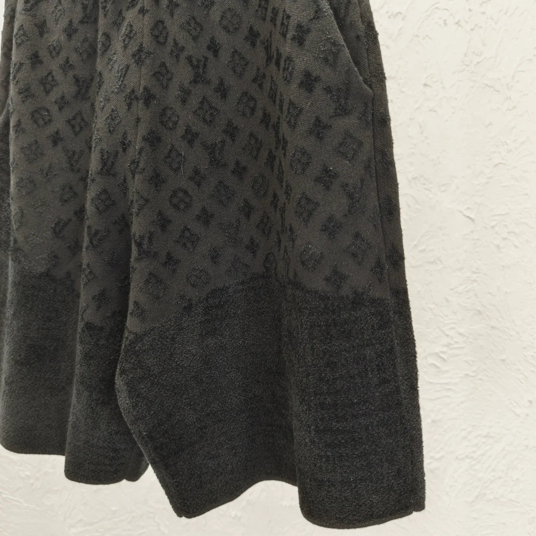 LV SHORTS