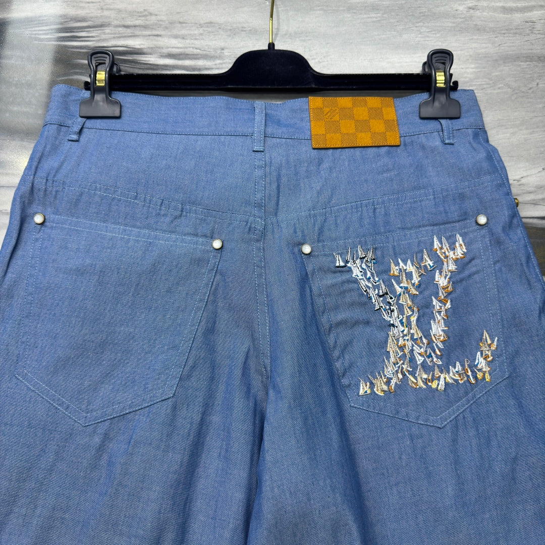 LV SHORTS