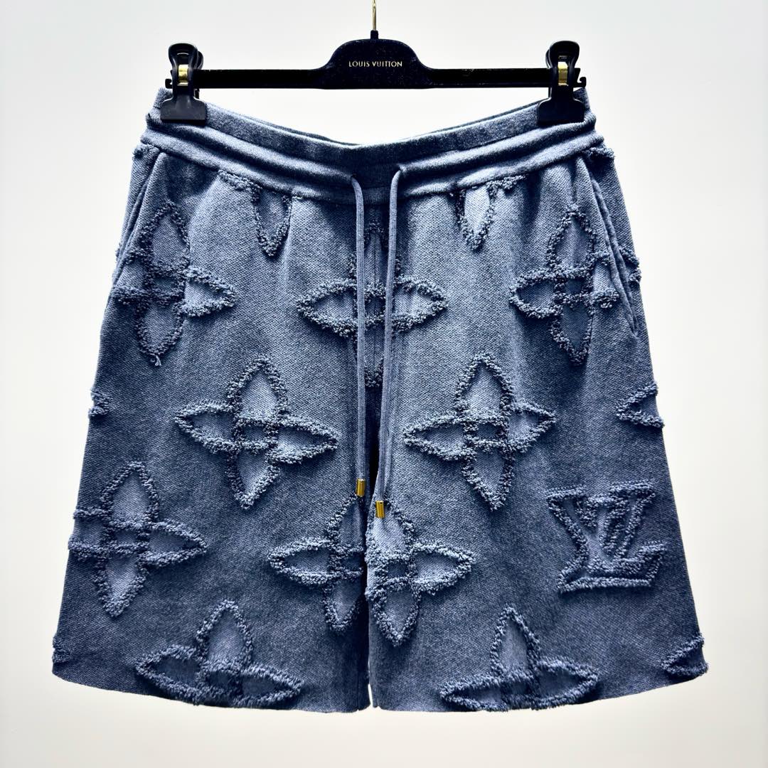 LV SHORTS
