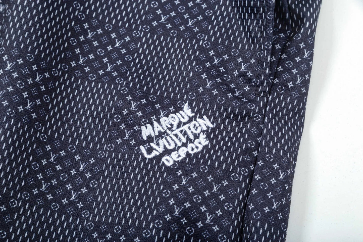 LV SHORTS