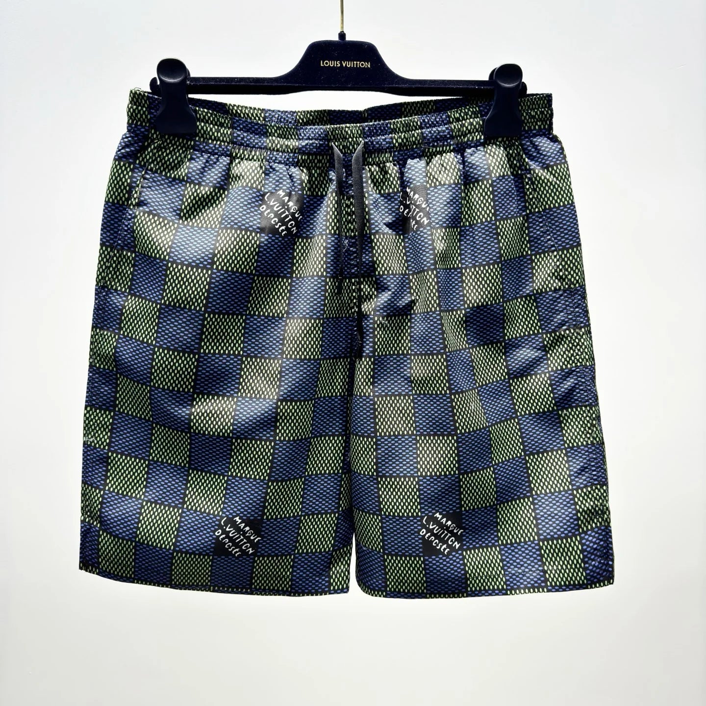 LV SHORTS
