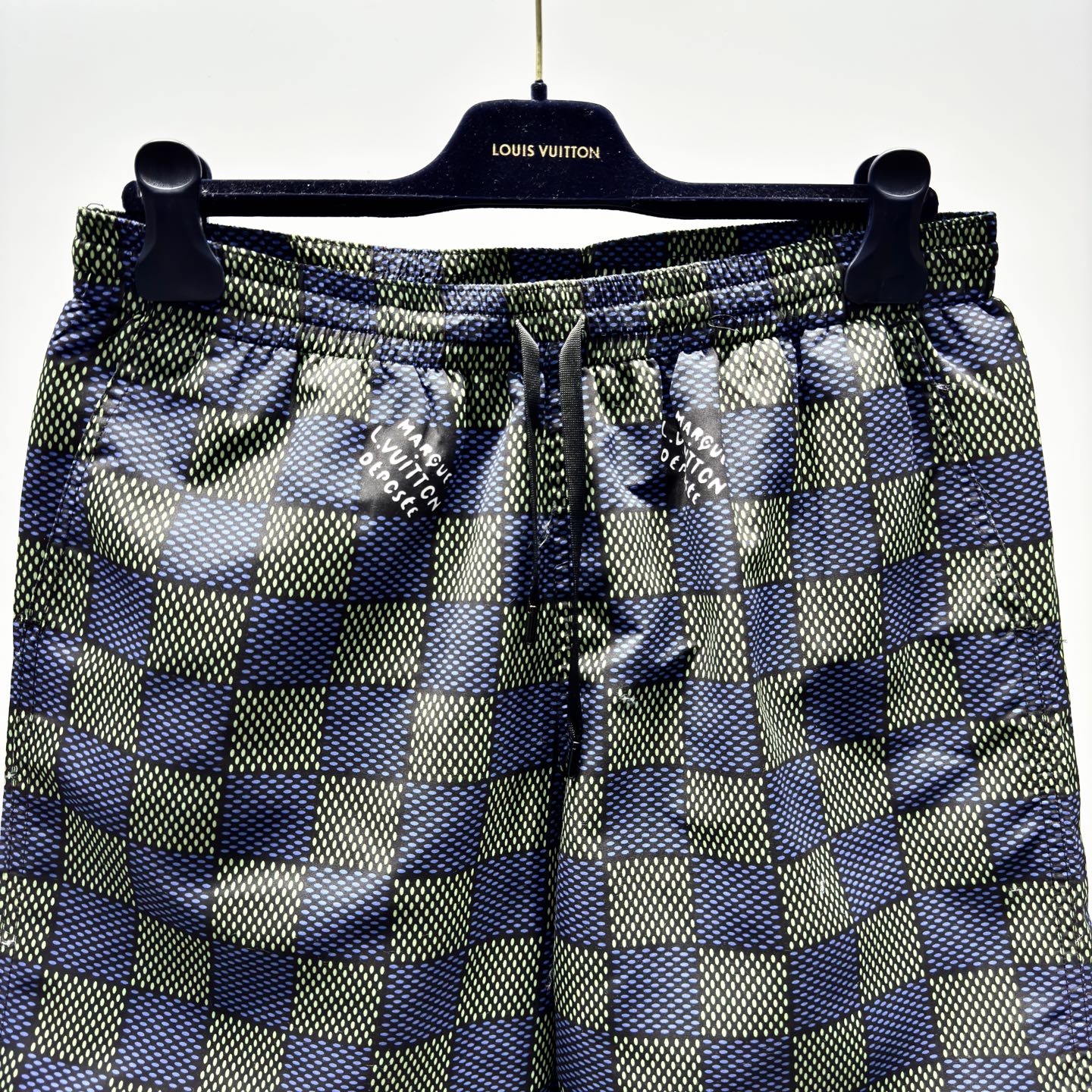 LV SHORTS