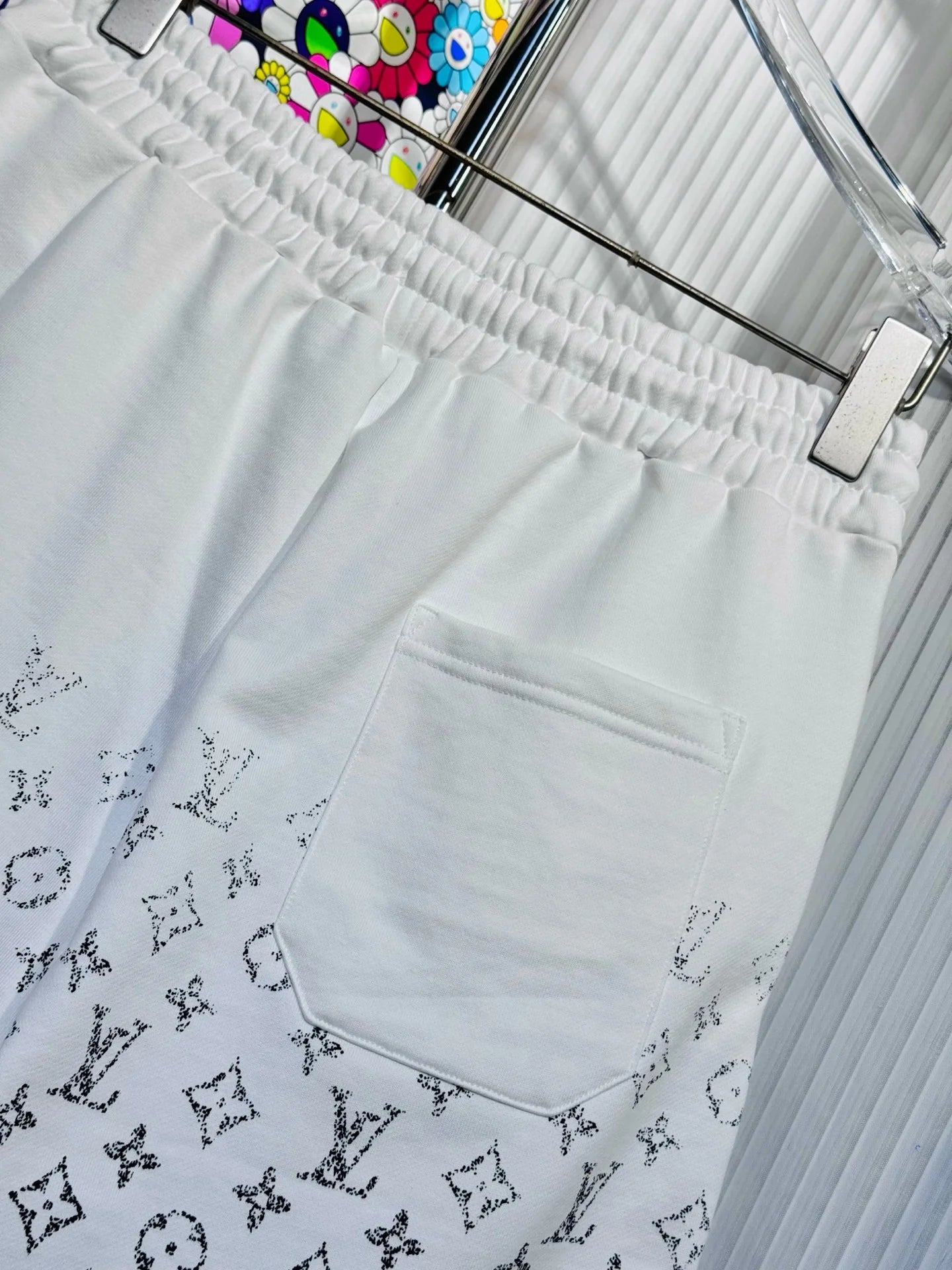 LV SHORTS
