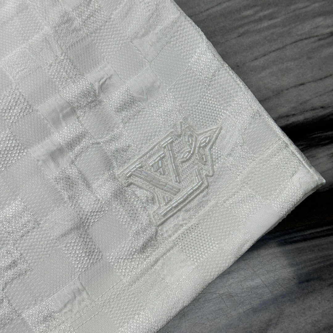 LV SHORTS