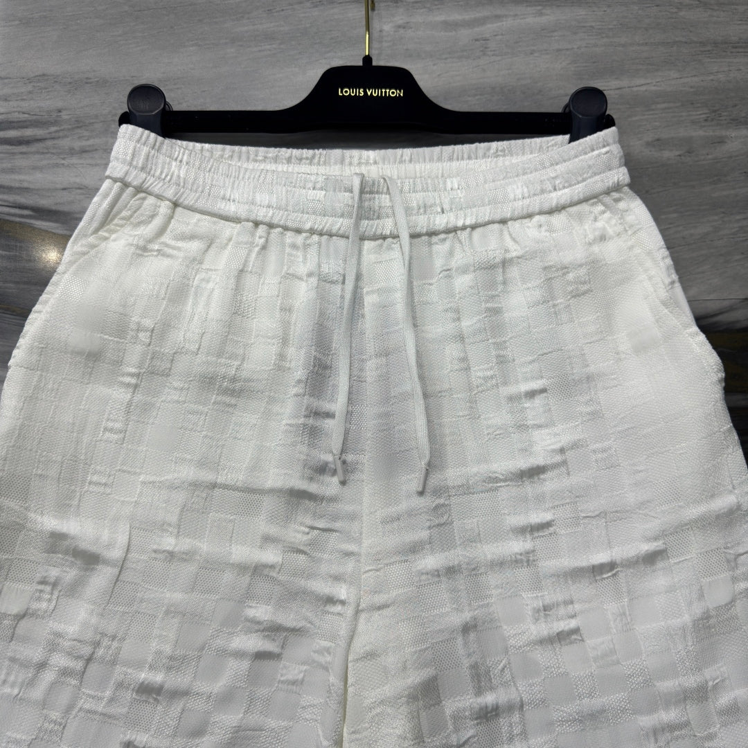 LV SHORTS