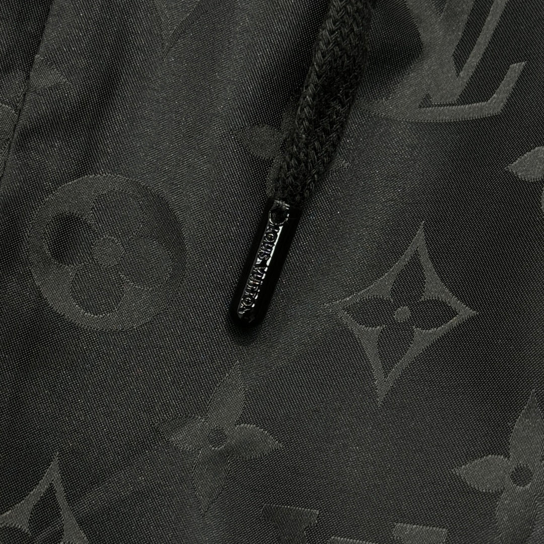 LV SHORTS
