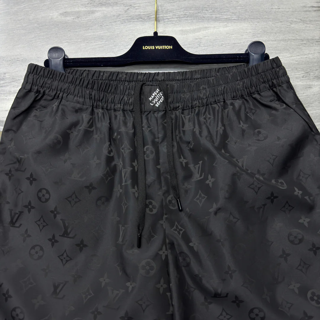 LV SHORTS