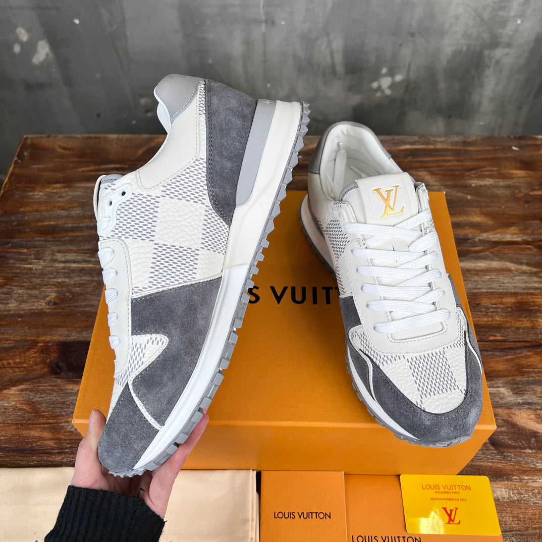 LV SNEAKER