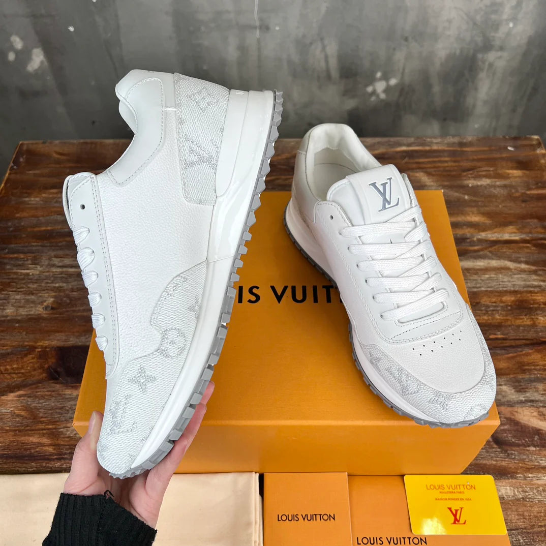 LV SNEAKER