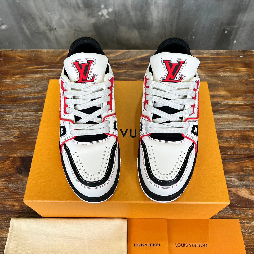 LV SNEAKER