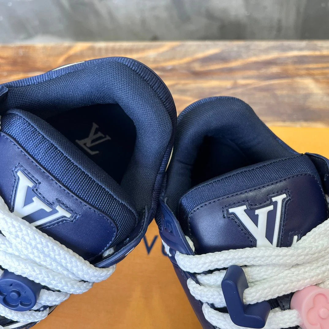 LV SNEAKER
