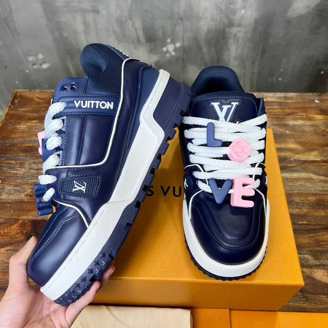 LV SNEAKER