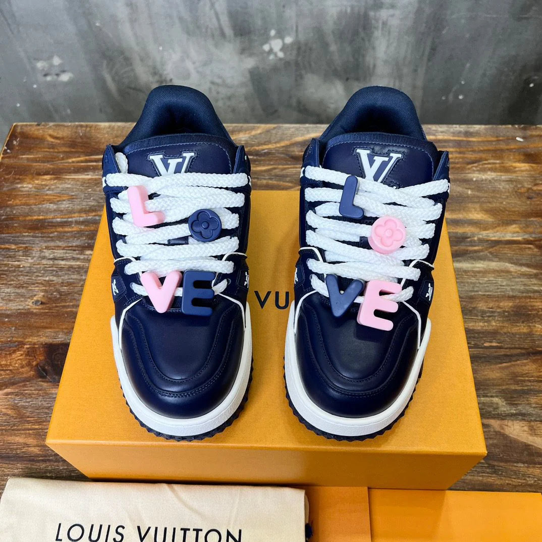 LV SNEAKER