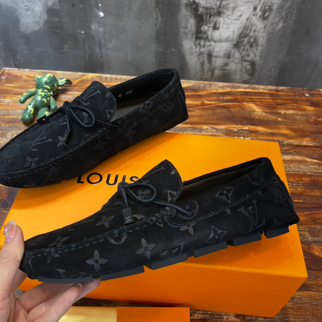 LV SNEAKER