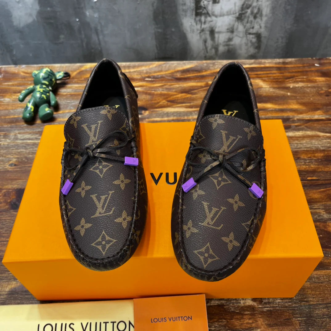 LV SNEAKER