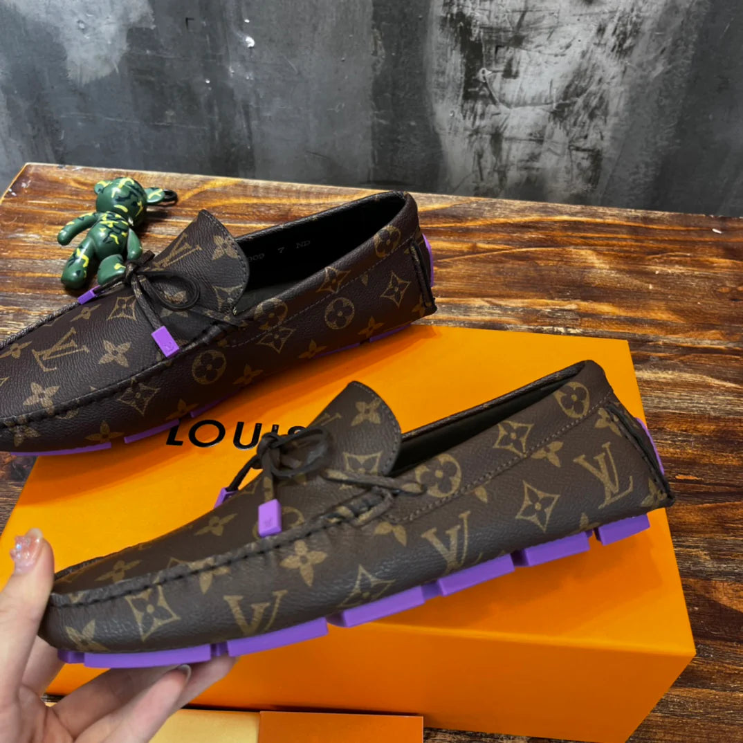 LV SNEAKER