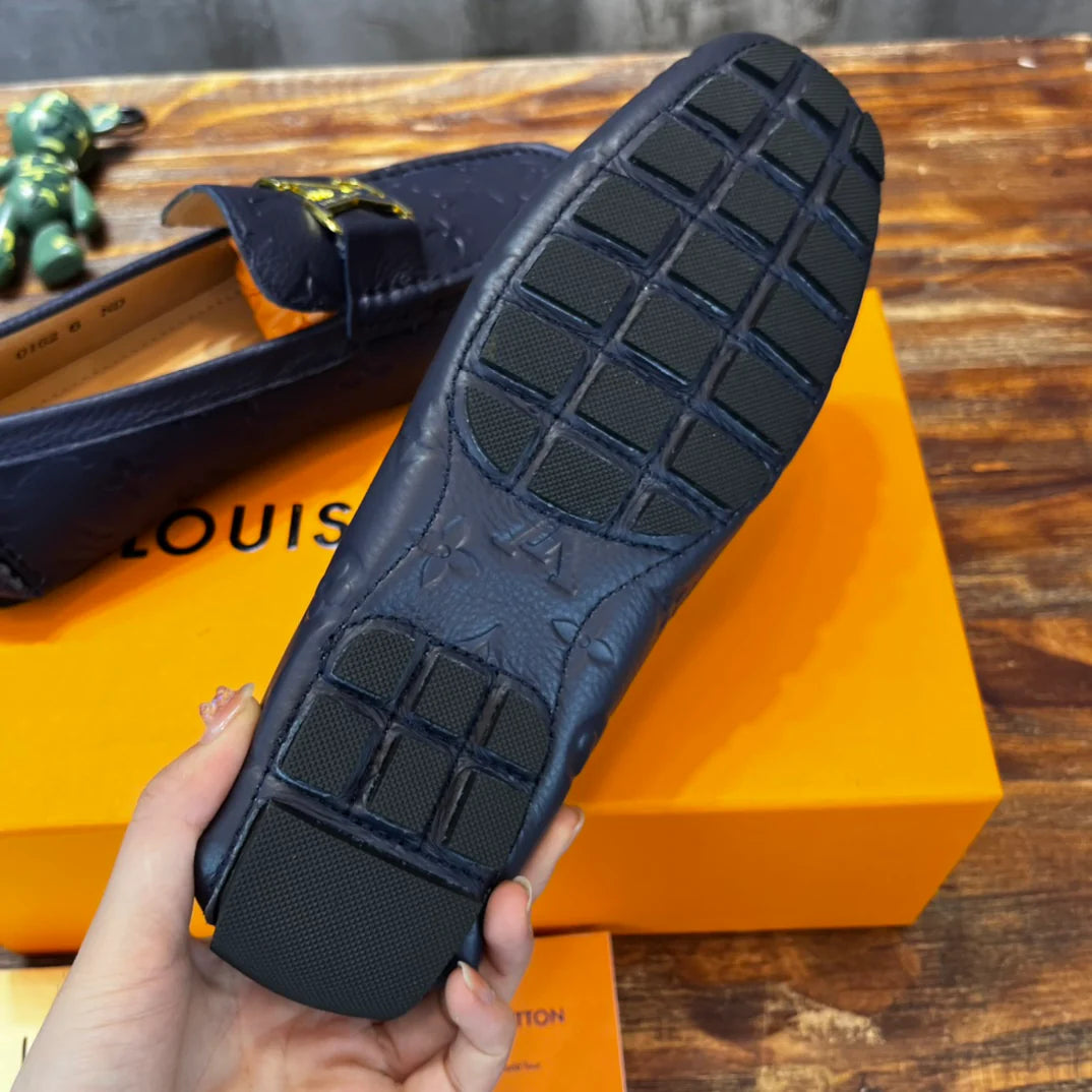LV SNEAKER