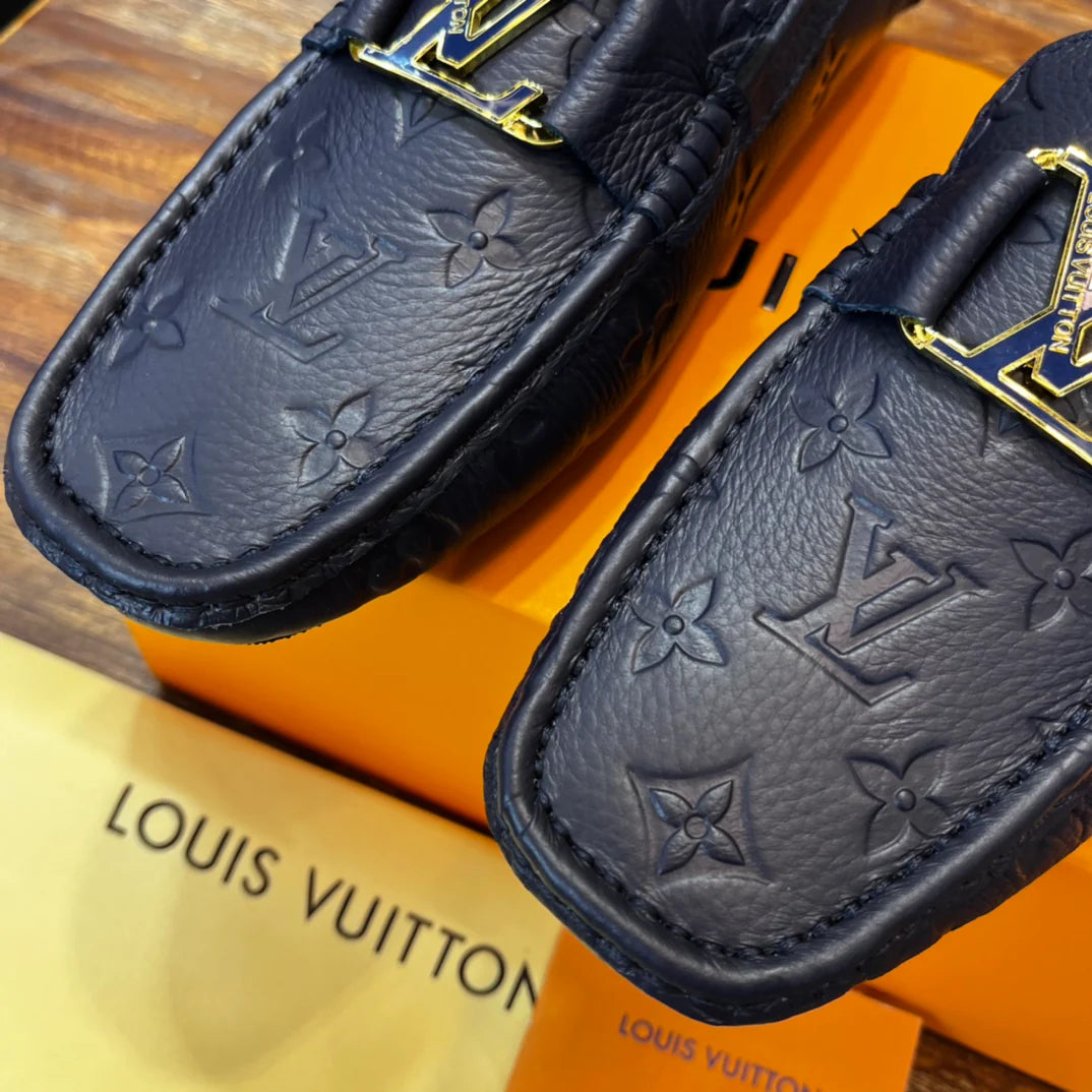 LV SNEAKER