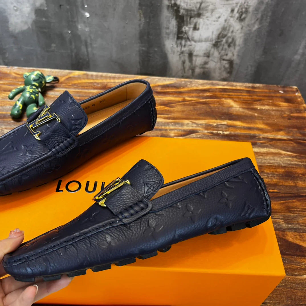 LV SNEAKER