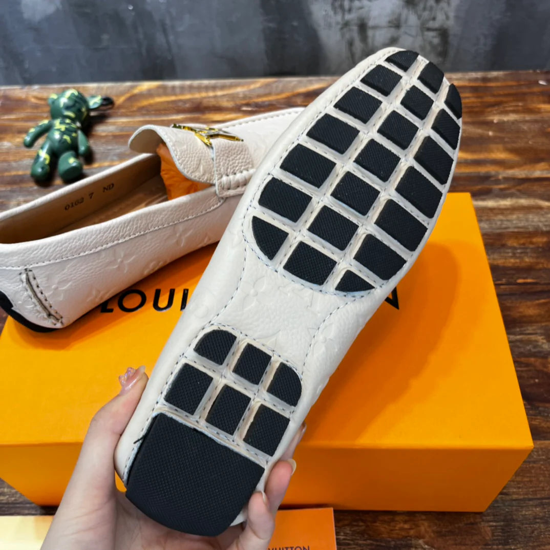 LV SNEAKER