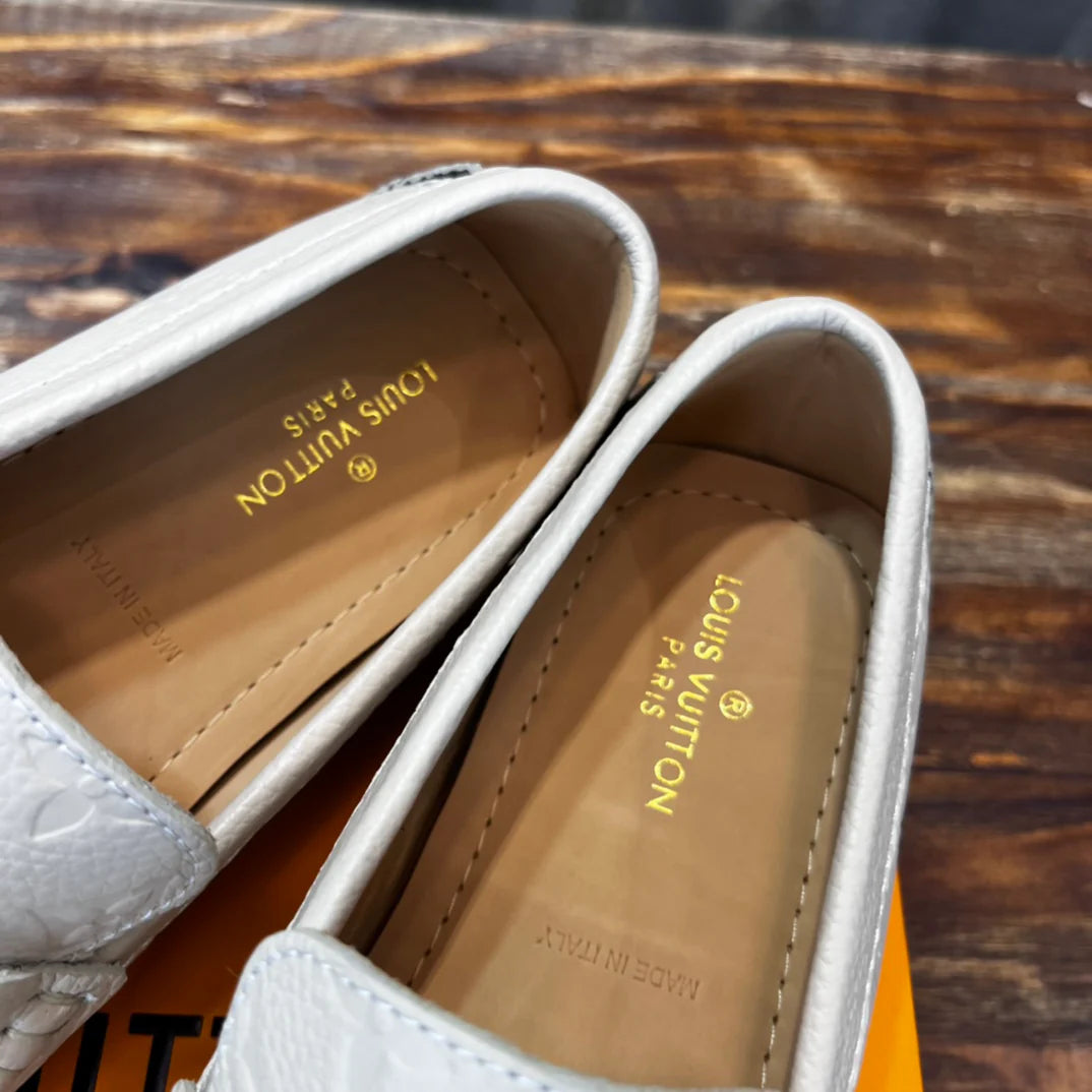 LV SNEAKER
