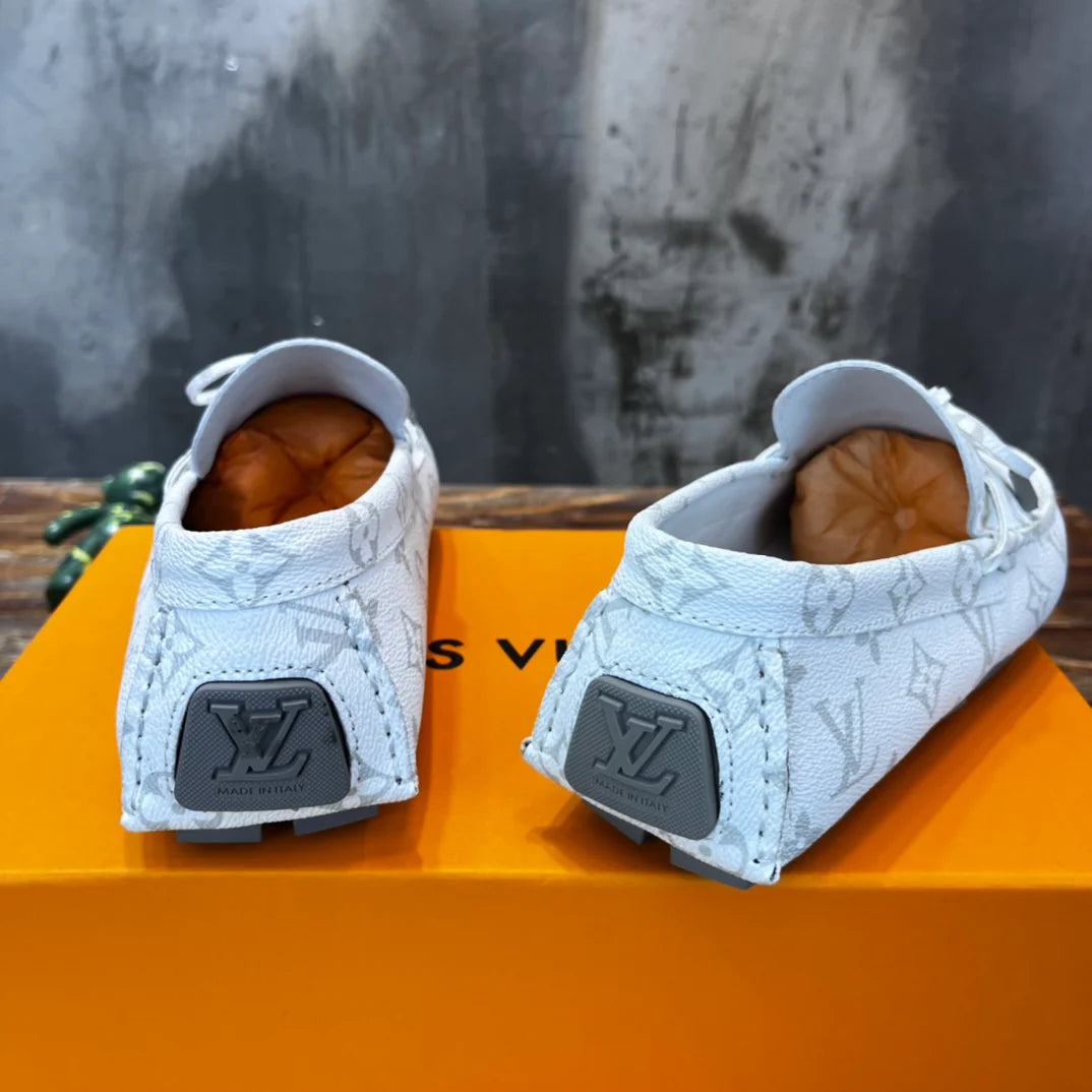 LV SNEAKER