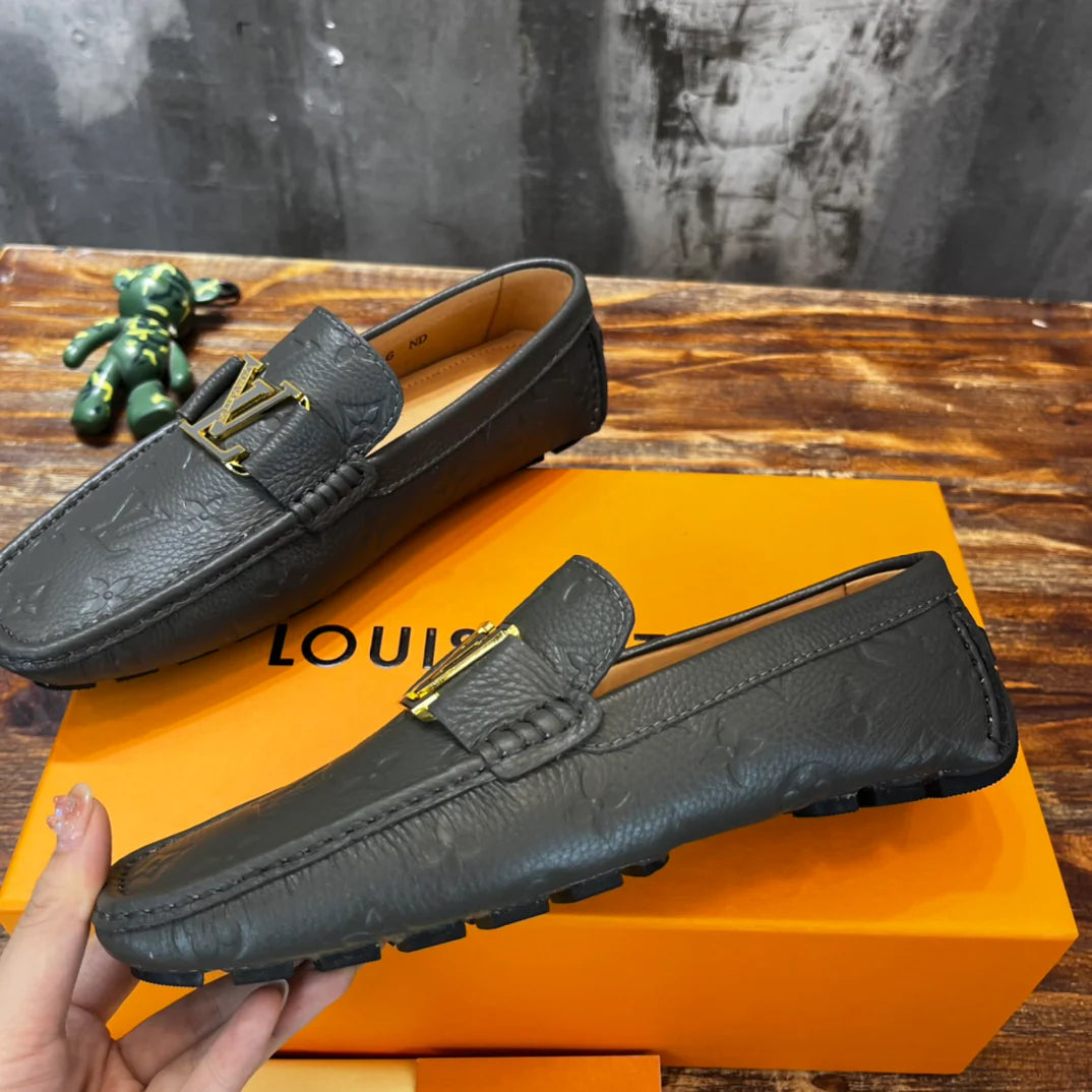 LV SNEAKER