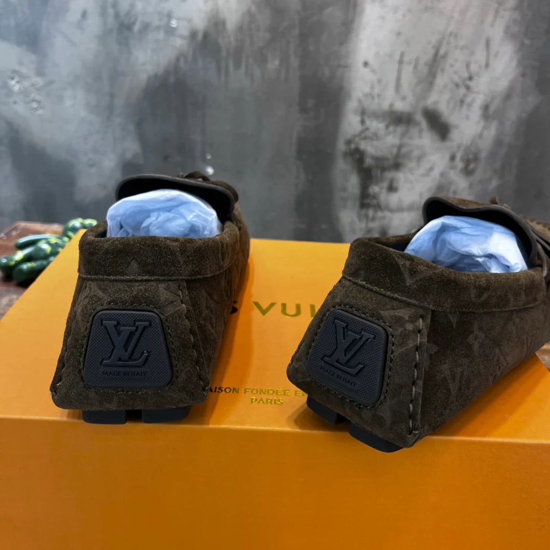 LV SNEAKER