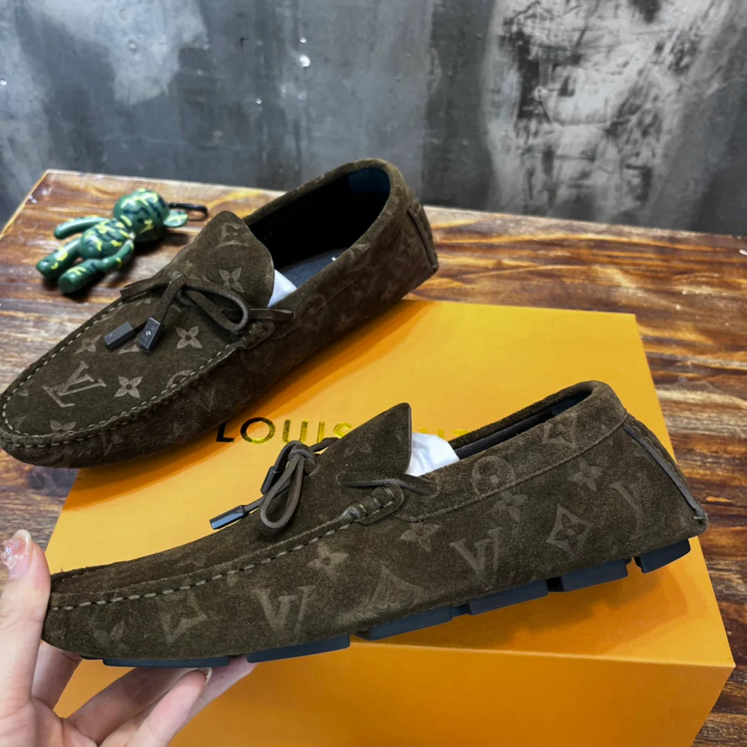 LV SNEAKER