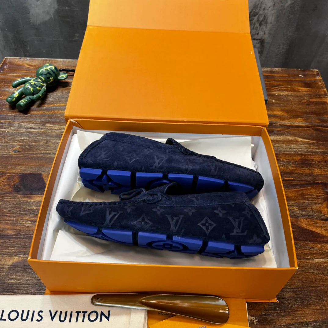 LV SNEAKER