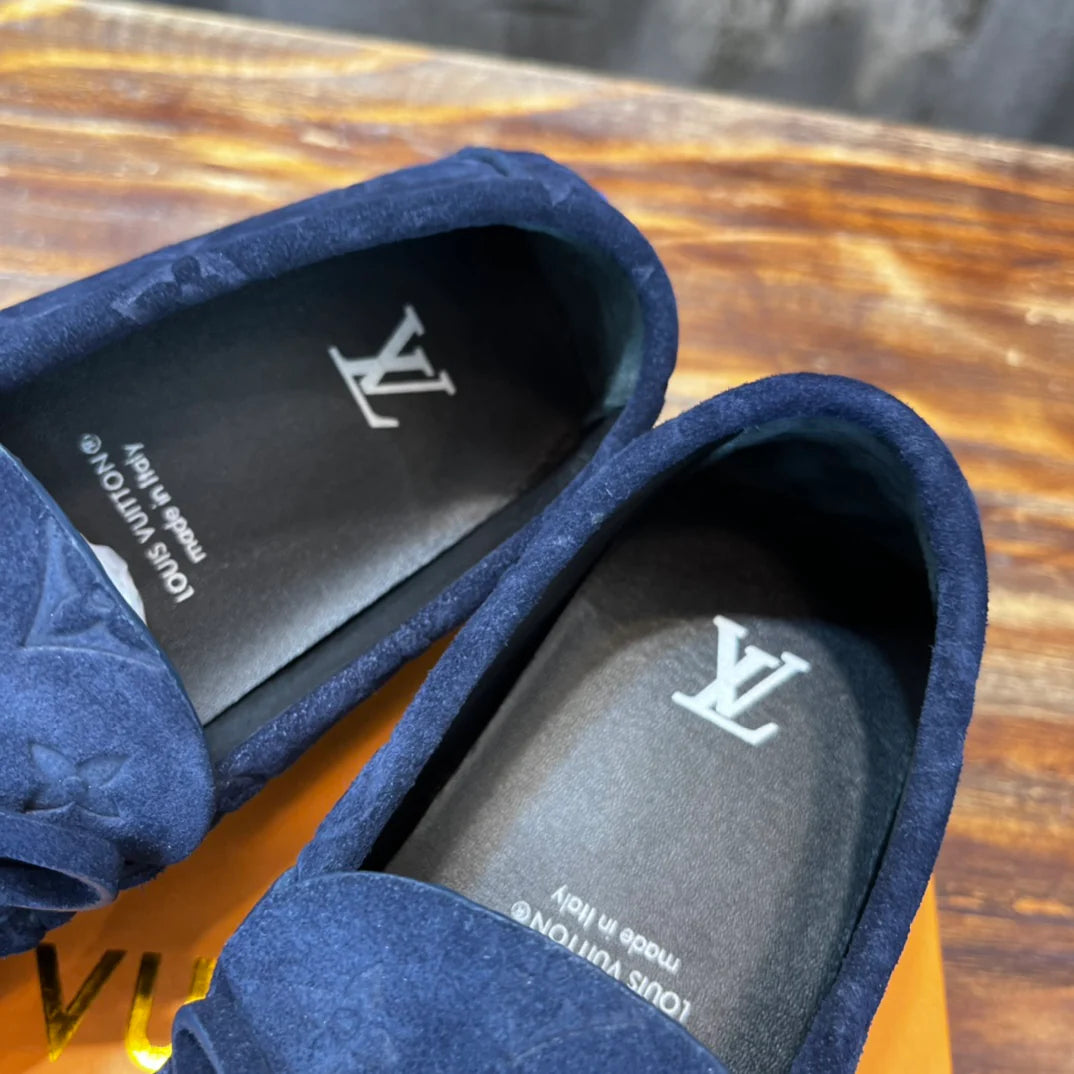 LV SNEAKER