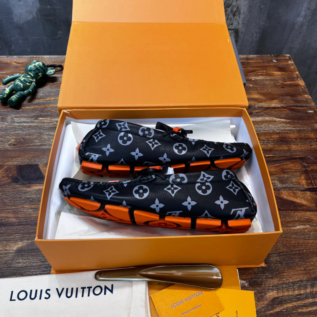 LV SNEAKER