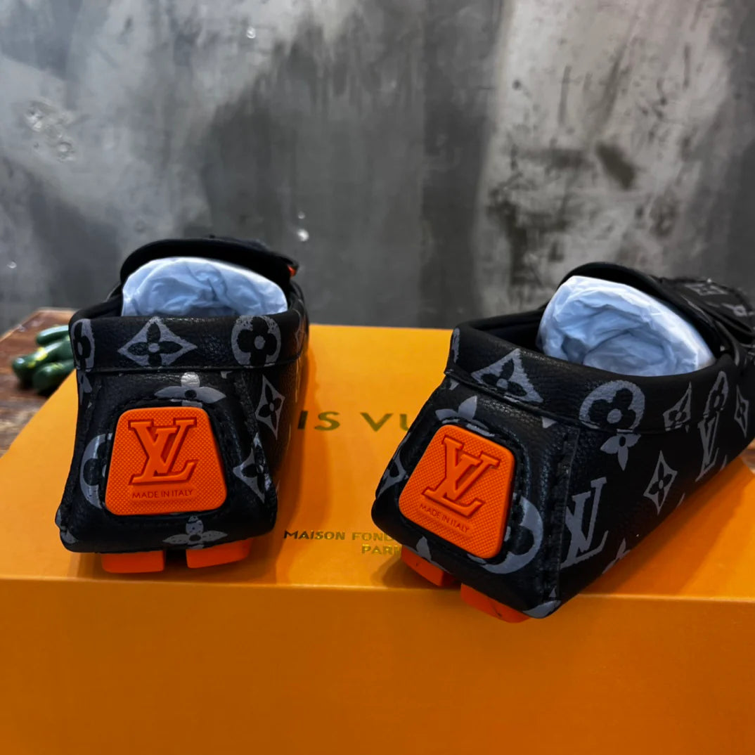 LV SNEAKER