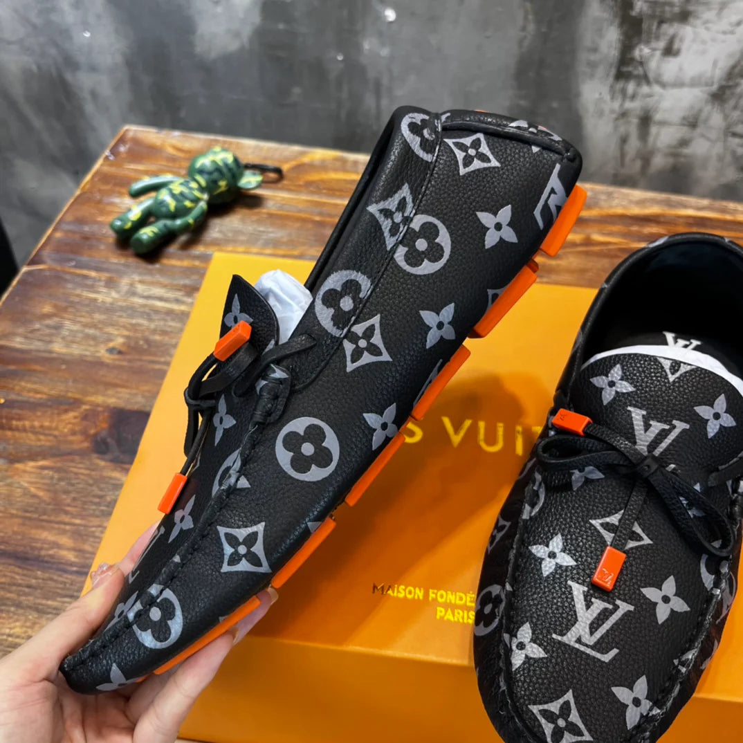 LV SNEAKER