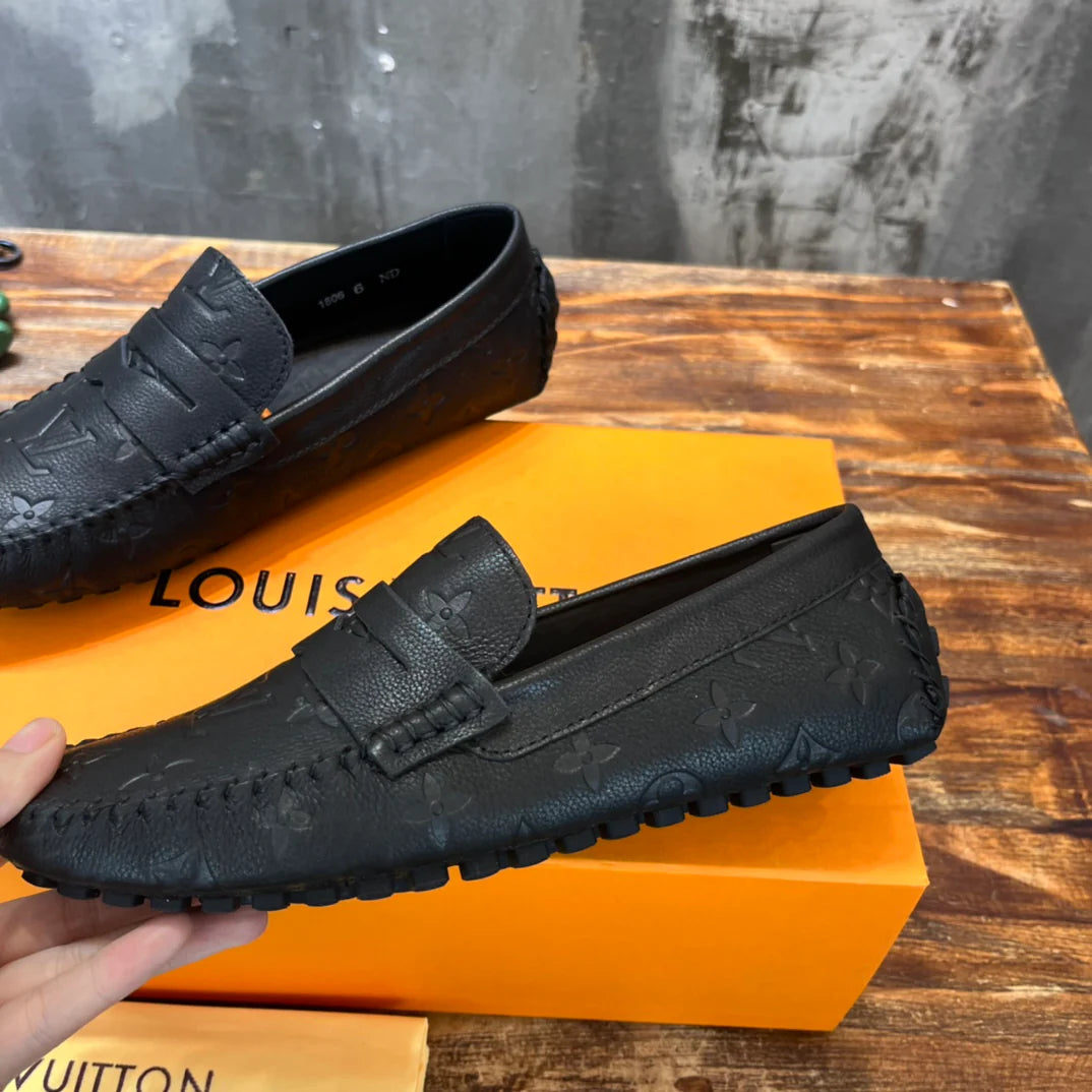 LV SNEAKER