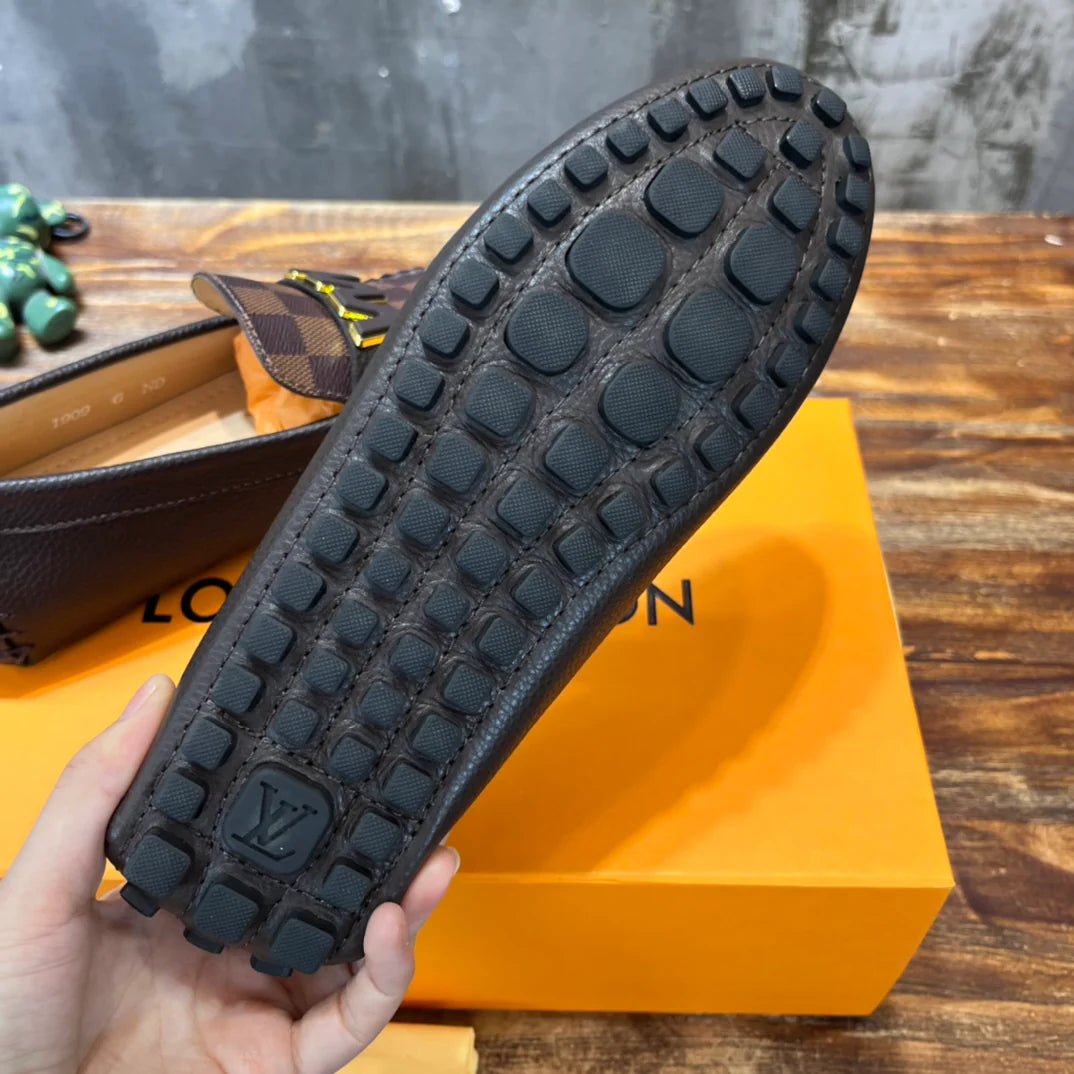 LV SNEAKER