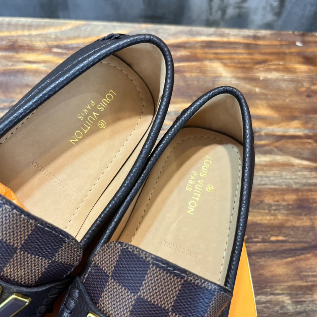 LV SNEAKER