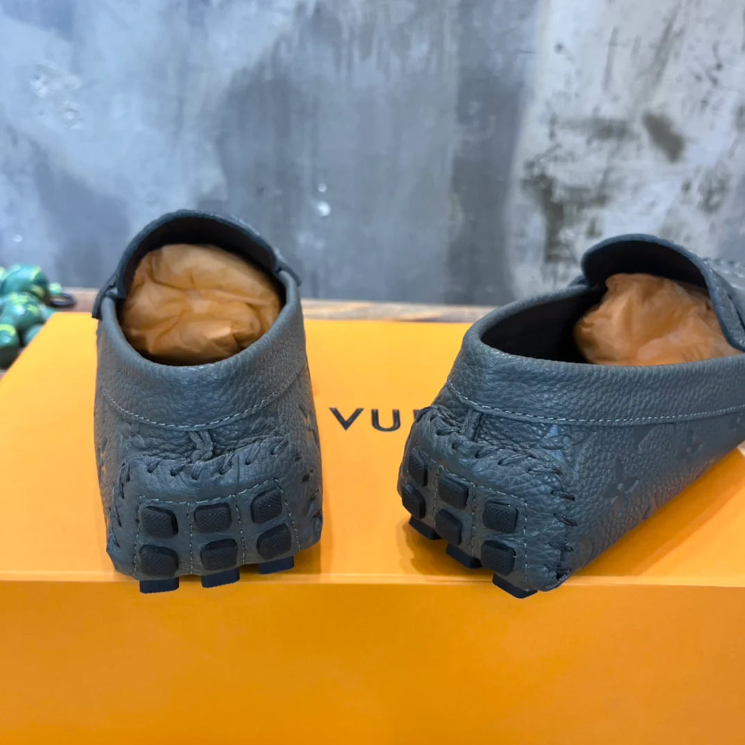 LV SNEAKER