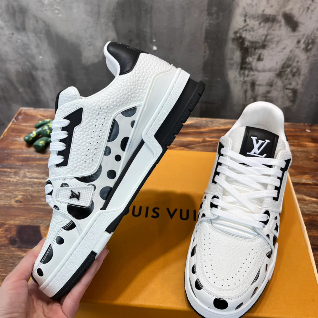 LV SNEAKER