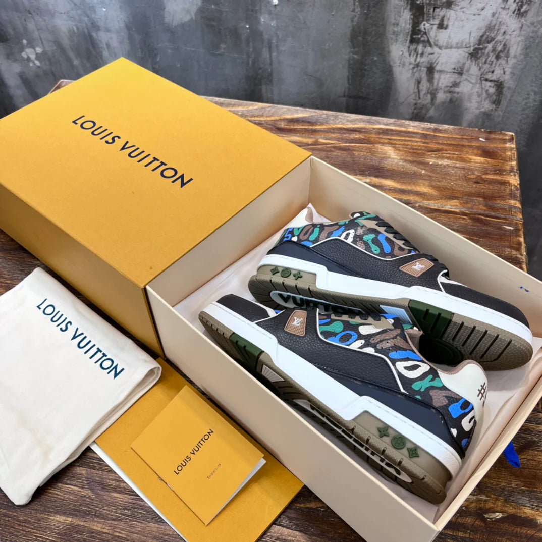 LV SNEAKER