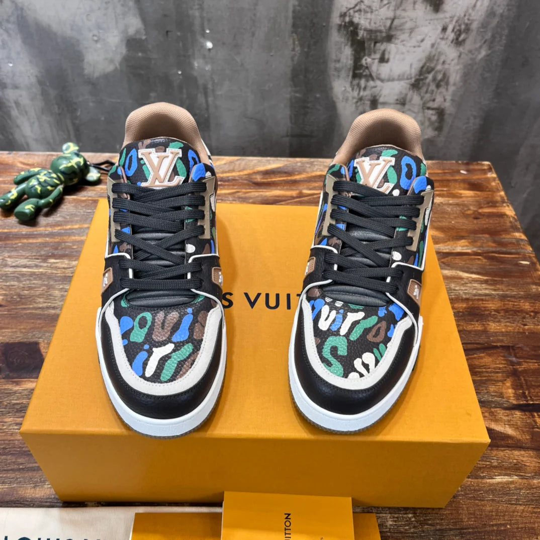 LV SNEAKER